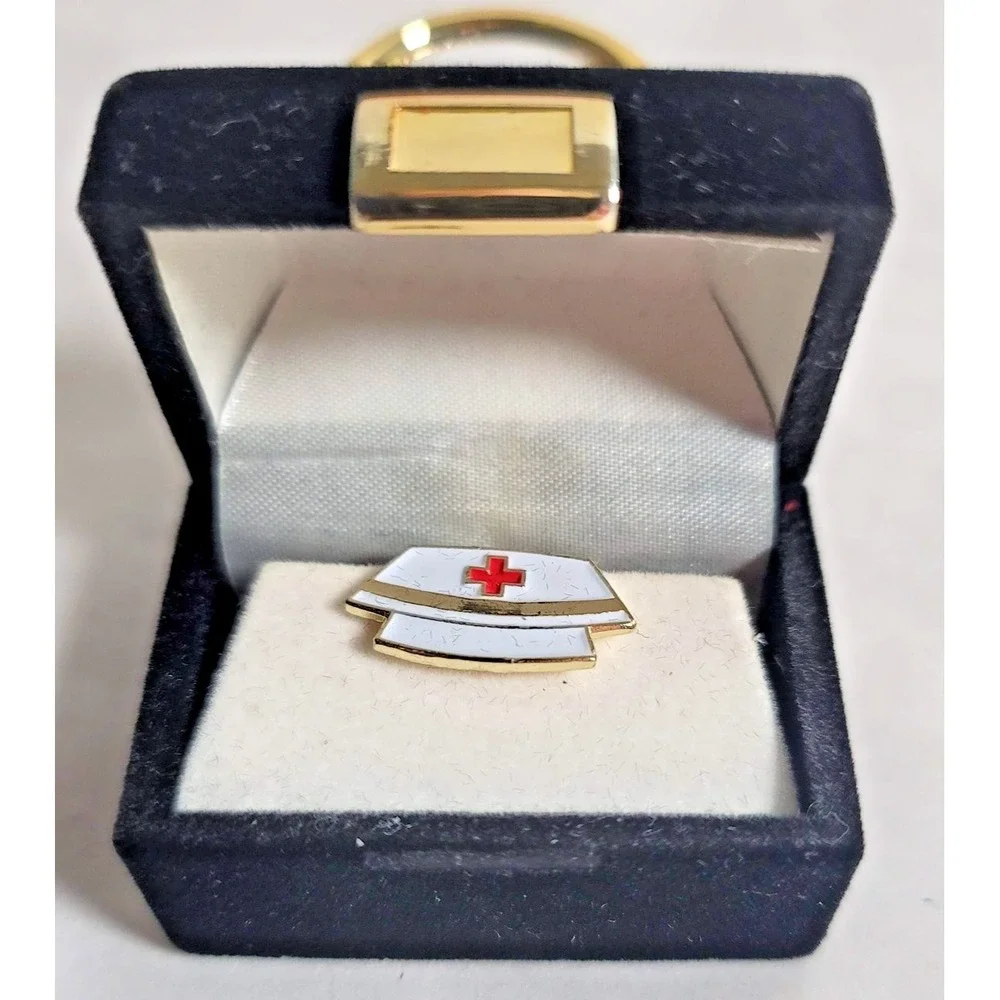 Nurse Hat Lapel Pin White Enamel Red Cross Gold Tone Medical Symbol Gift Box